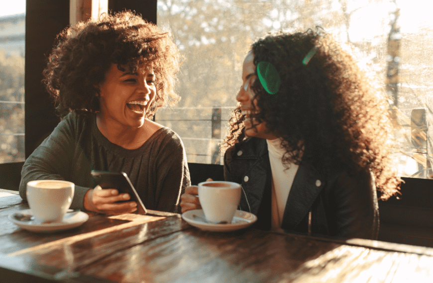 Descubra os cafés em Florianópolis que combinam charme, conforto e doces irresistíveis — perfeitos para curtir o inverno com estilo, sabor e fotos lindas.